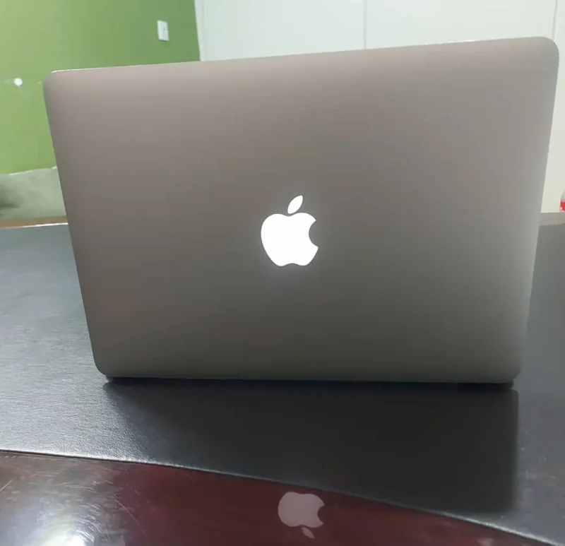 لپ تاپ 13 اینچی اپل مدل Macbook Pro 2015